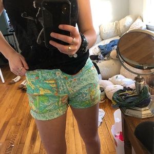 Lilly Pulitzer "the summer short"